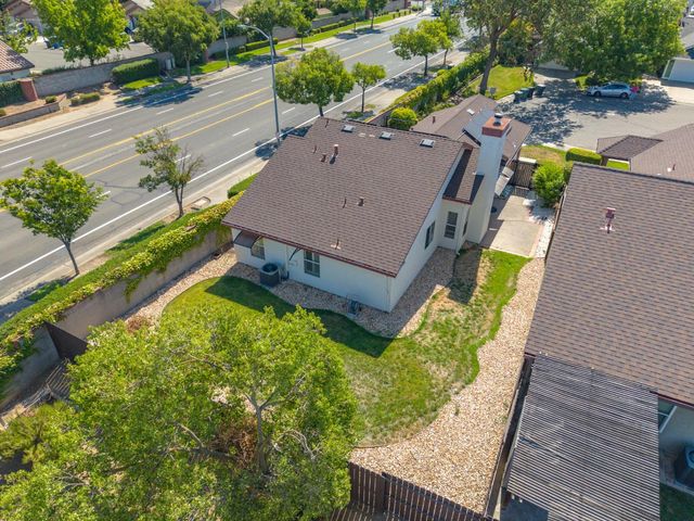 8100 Halladale Ct, Sacramento, CA 95829