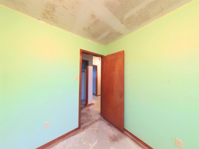 102 E D Ave, Cache, OK 73527