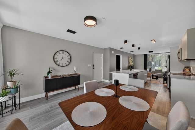 2535 NE 193rd Street 3203, Miami, FL 33180