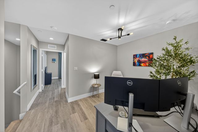 2535 NE 193rd Street 3203, Miami, FL 33180