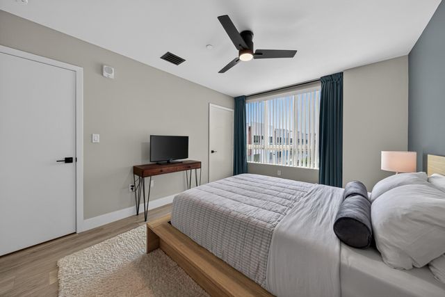 2535 NE 193rd Street 3203, Miami, FL 33180