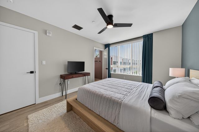 2535 NE 193rd Street 3203, Miami, FL 33180