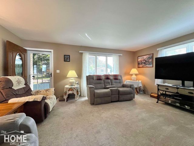 809 Moore Street, Owosso, MI 48867