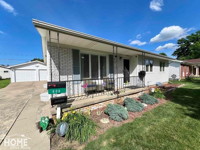 809 Moore Street, Owosso, MI 48867