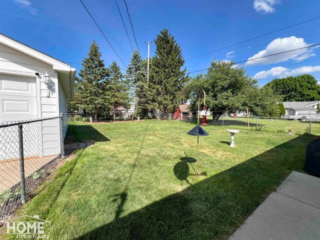 809 Moore Street, Owosso, MI 48867