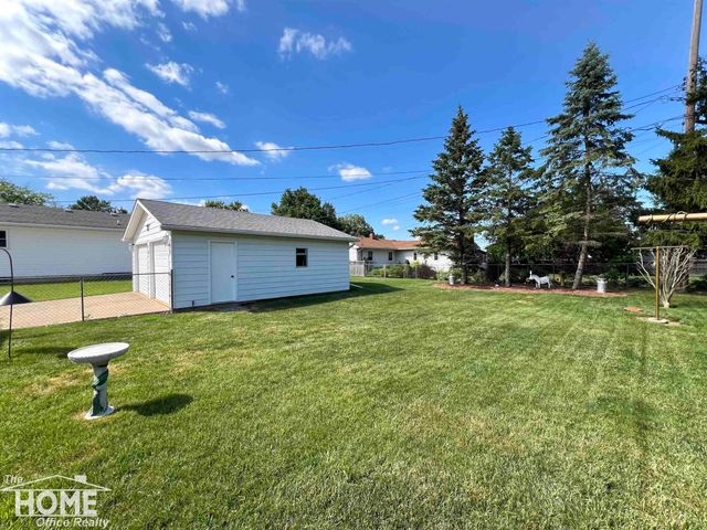 809 Moore Street, Owosso, MI 48867
