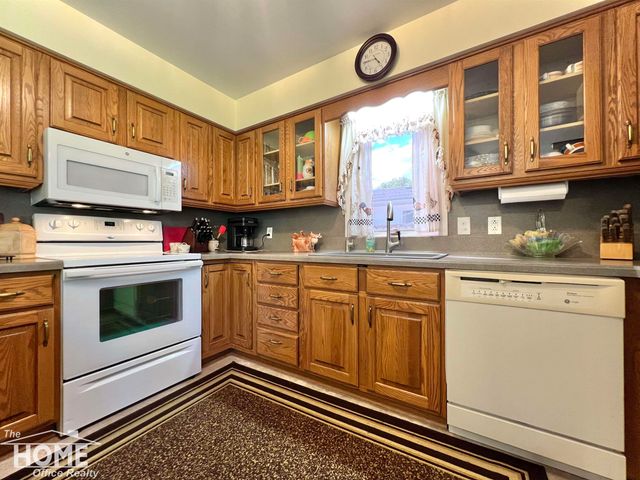 809 Moore Street, Owosso, MI 48867