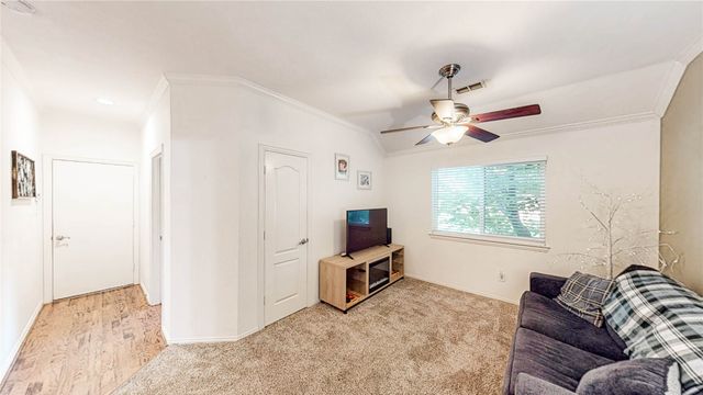 104 Island Circle, Shady Shores, TX 76208