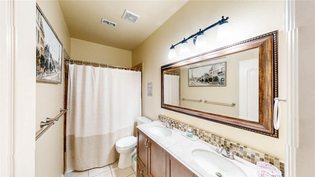 104 Island Circle, Shady Shores, TX 76208