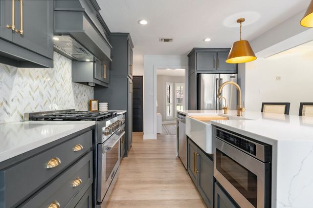 709 Pennsylvania Drive, Denton, TX 76205