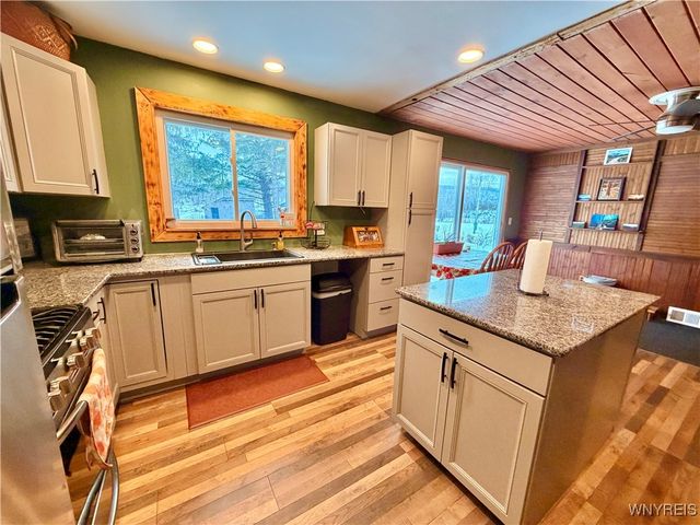 4784 US Route 219, Great Valley, NY 14741