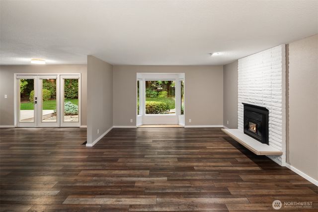 9205 34th Street E, Edgewood, WA 98371