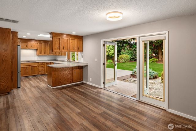 9205 34th Street E, Edgewood, WA 98371