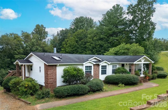 15 Windy Canyon Road, Candler, NC 28715