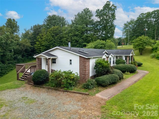 15 Windy Canyon Road, Candler, NC 28715