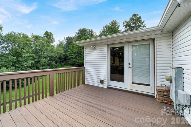 15 Windy Canyon Road, Candler, NC 28715