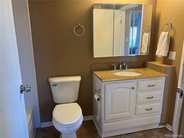 13850 E Marina Drive 612, Aurora, CO 80014