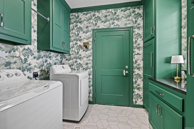 6708 Rockwood Road, Cammack Village, AR 72207