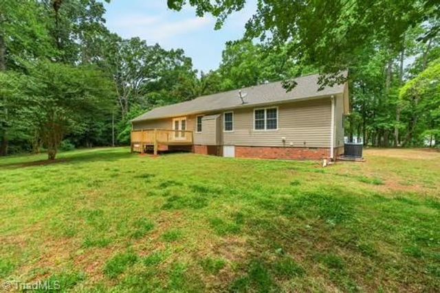 3913 Level Plains Road, Sophia, NC 27350