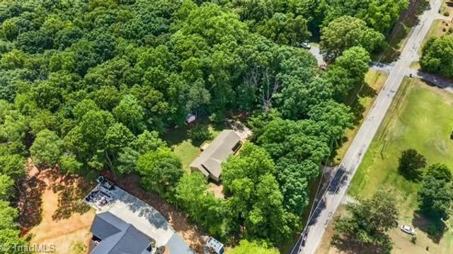 3913 Level Plains Road, Sophia, NC 27350
