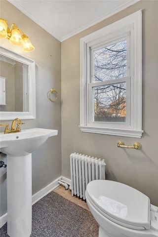 235 College Ave, Beaver, PA 15009