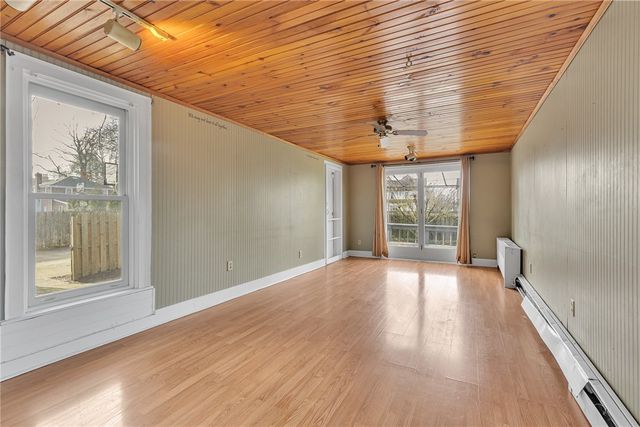 235 College Ave, Beaver, PA 15009