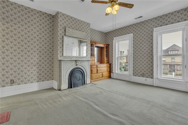 235 College Ave, Beaver, PA 15009