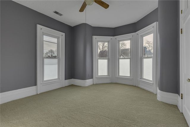 235 College Ave, Beaver, PA 15009