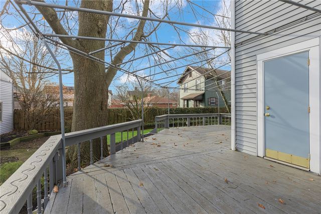 235 College Ave, Beaver, PA 15009