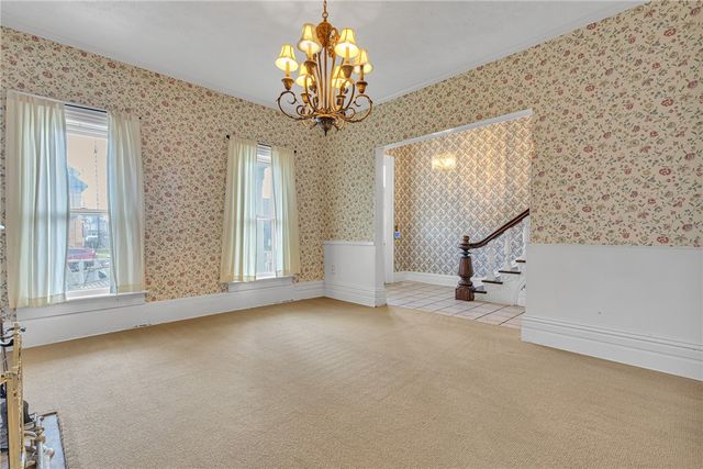 235 College Ave, Beaver, PA 15009