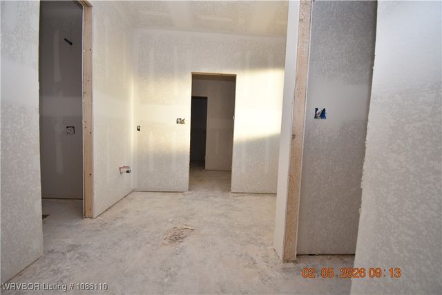 2042 Prairie Fire Drive, Sallisaw, OK 74955