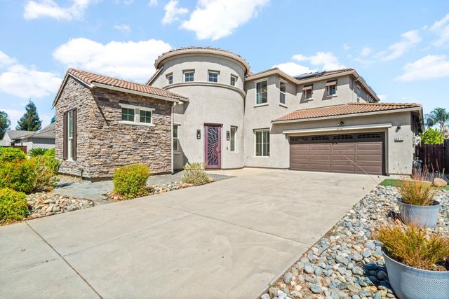 6517 Vilamoura Way, Elk Grove, CA 95757