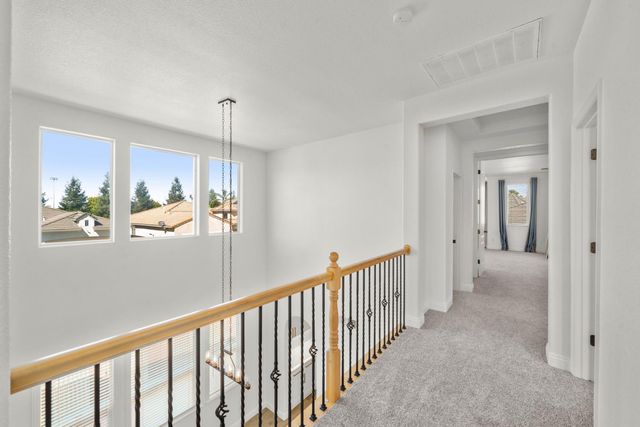 6517 Vilamoura Way, Elk Grove, CA 95757