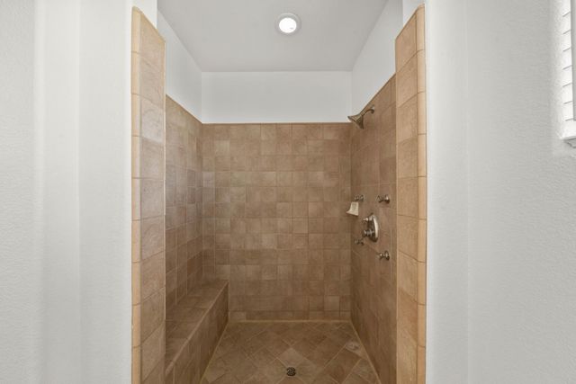 6517 Vilamoura Way, Elk Grove, CA 95757
