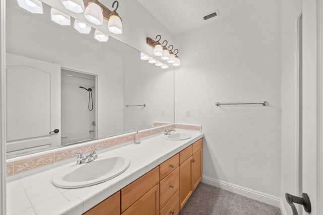 6517 Vilamoura Way, Elk Grove, CA 95757