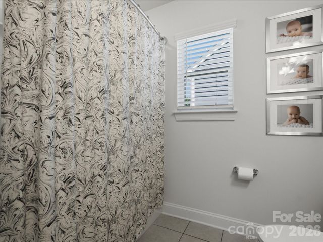 6024 Hampstead Pond Lane, Matthews, NC 28105