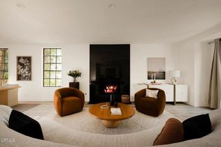 885 S Orange Grove Boulevard 23, Pasadena, CA 91105