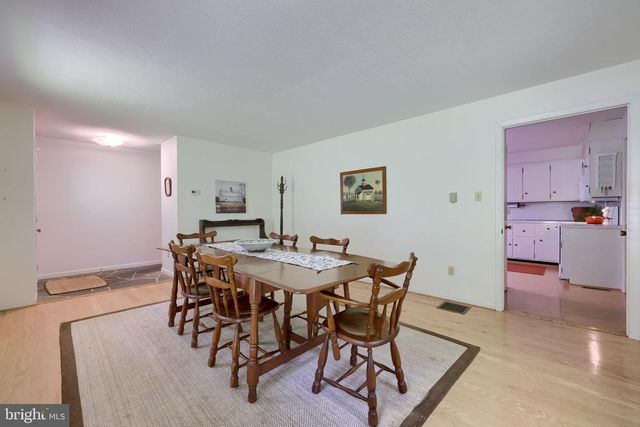 419 LANCASTER AVE, Mount Gretna, PA 17064