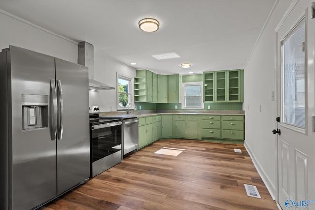 3929 SW Cypress Avenue, Huntsville, AL 35805