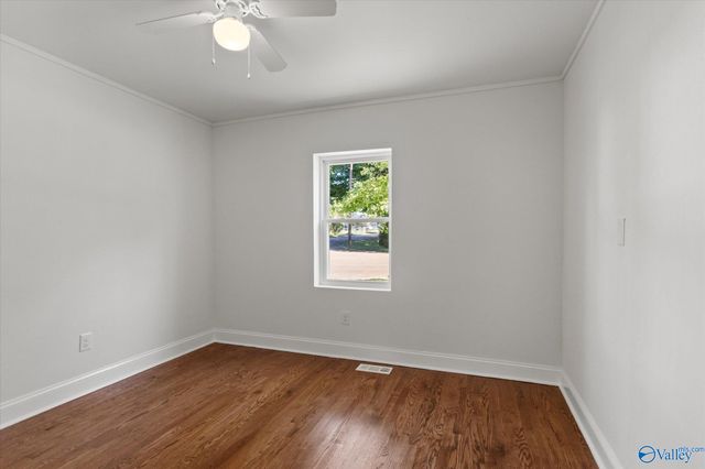 3929 SW Cypress Avenue, Huntsville, AL 35805