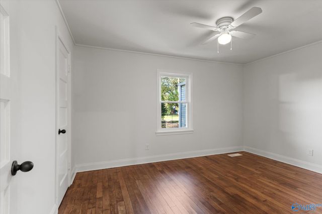 3929 SW Cypress Avenue, Huntsville, AL 35805