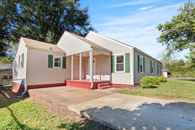 3929 SW Cypress Avenue, Huntsville, AL 35805