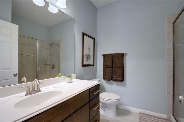 7233 Menchaca RD 27, Austin, TX 78745