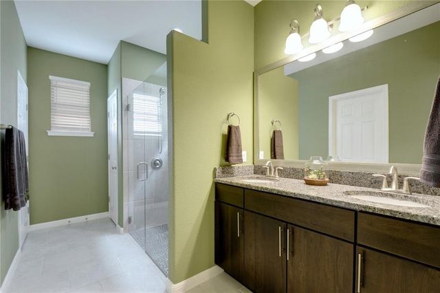 7233 Menchaca RD 27, Austin, TX 78745