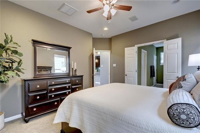 7233 Menchaca RD 27, Austin, TX 78745