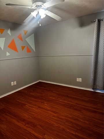 2132 Wheaton Drive, Richardson, TX 75081