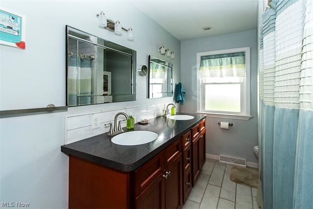 22276 Sandy Lane, Fairview Park, OH 44126