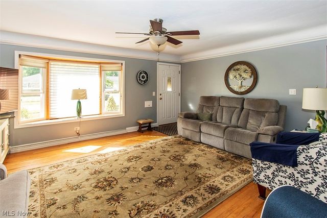 22276 Sandy Lane, Fairview Park, OH 44126