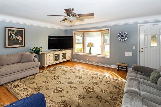 22276 Sandy Lane, Fairview Park, OH 44126