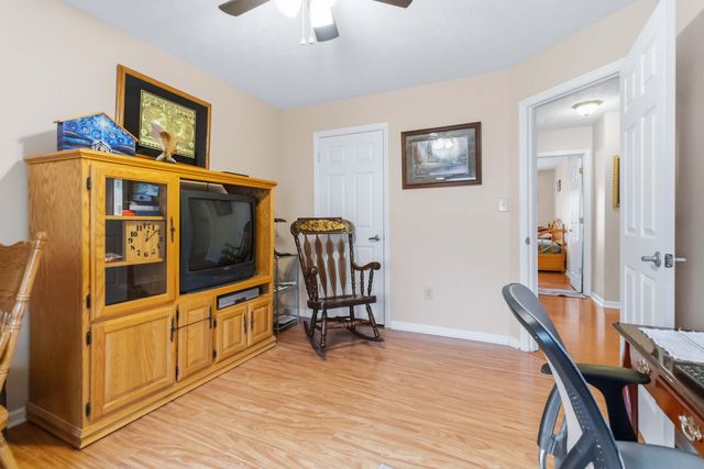 996 Wedgewood Road, Lexington, KY 40514